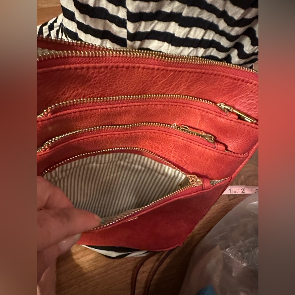 Mia Farrow purse - Picture 4 of 13